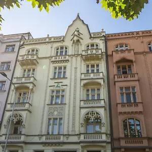 jiriho-z-podebrad-apartments.praguehotelsweb.com/